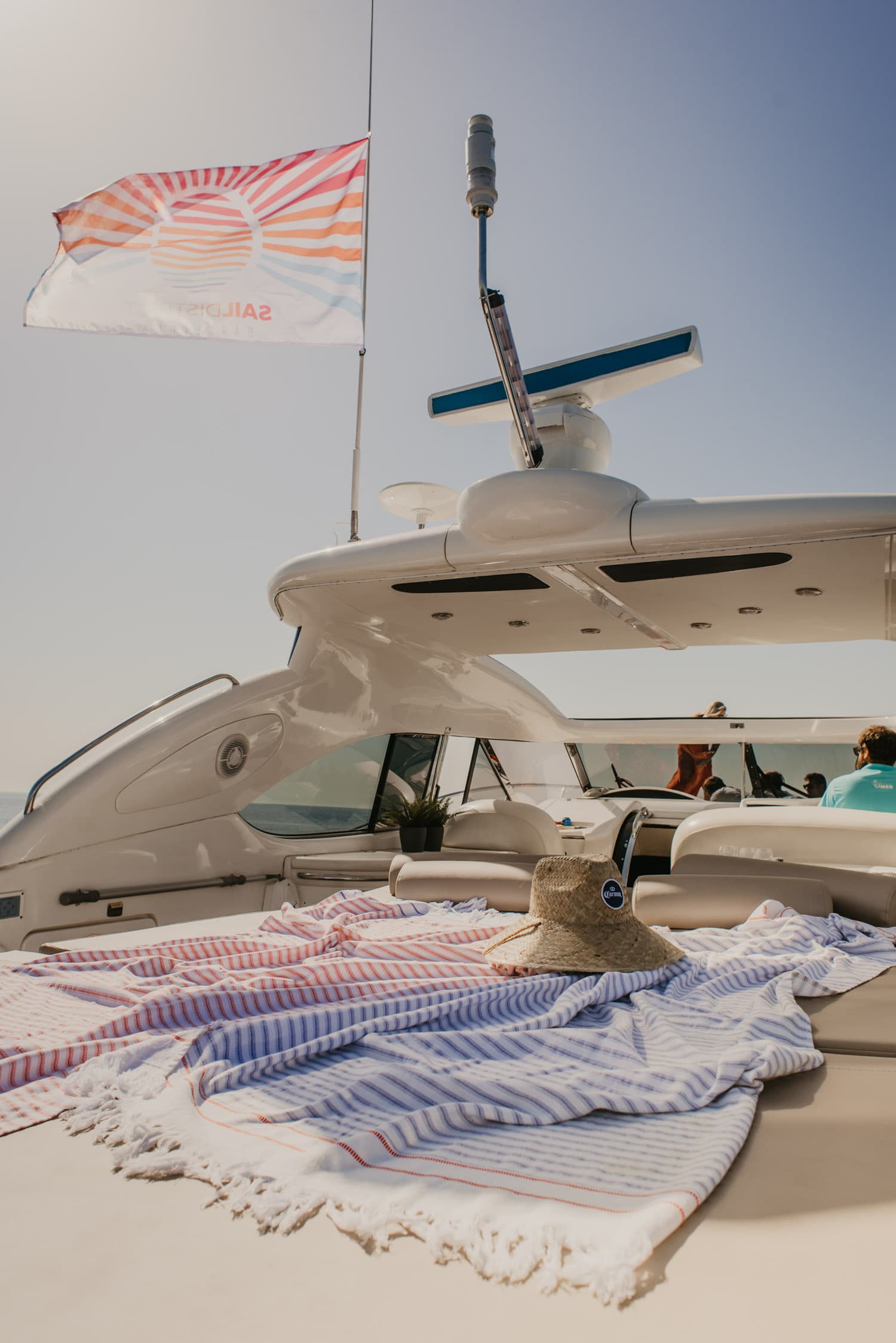 Sunseeker Predator - Lancha de lujo Ocean - imagen 5