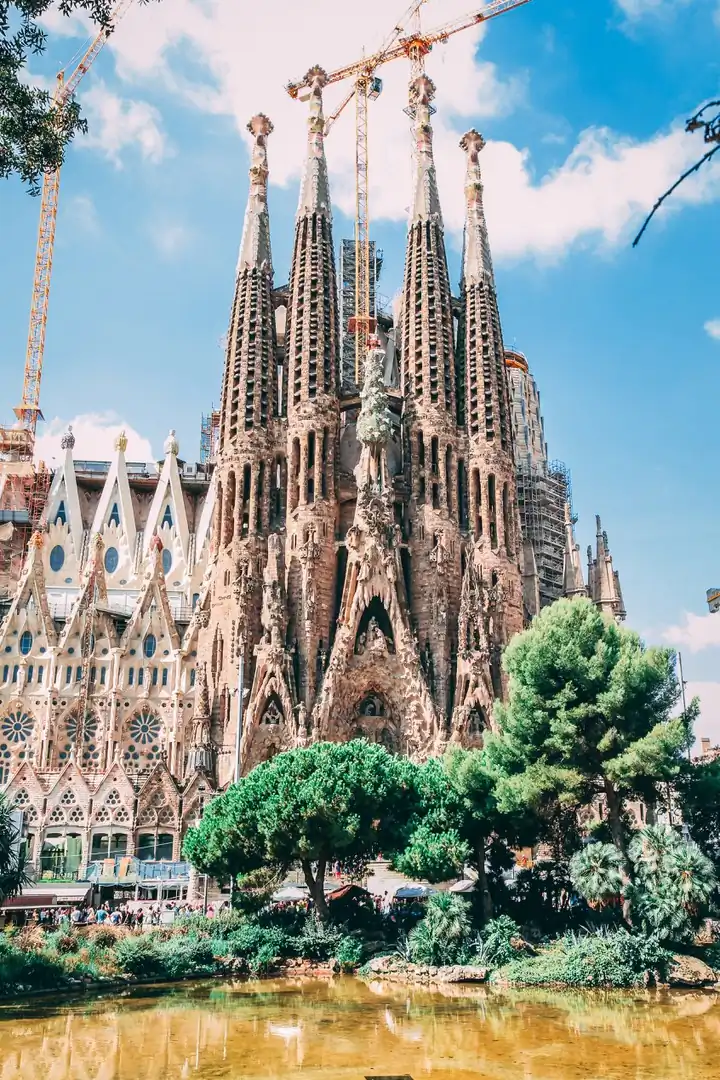 Tour en bici por Barcelona y paseo en barco - imagen 7