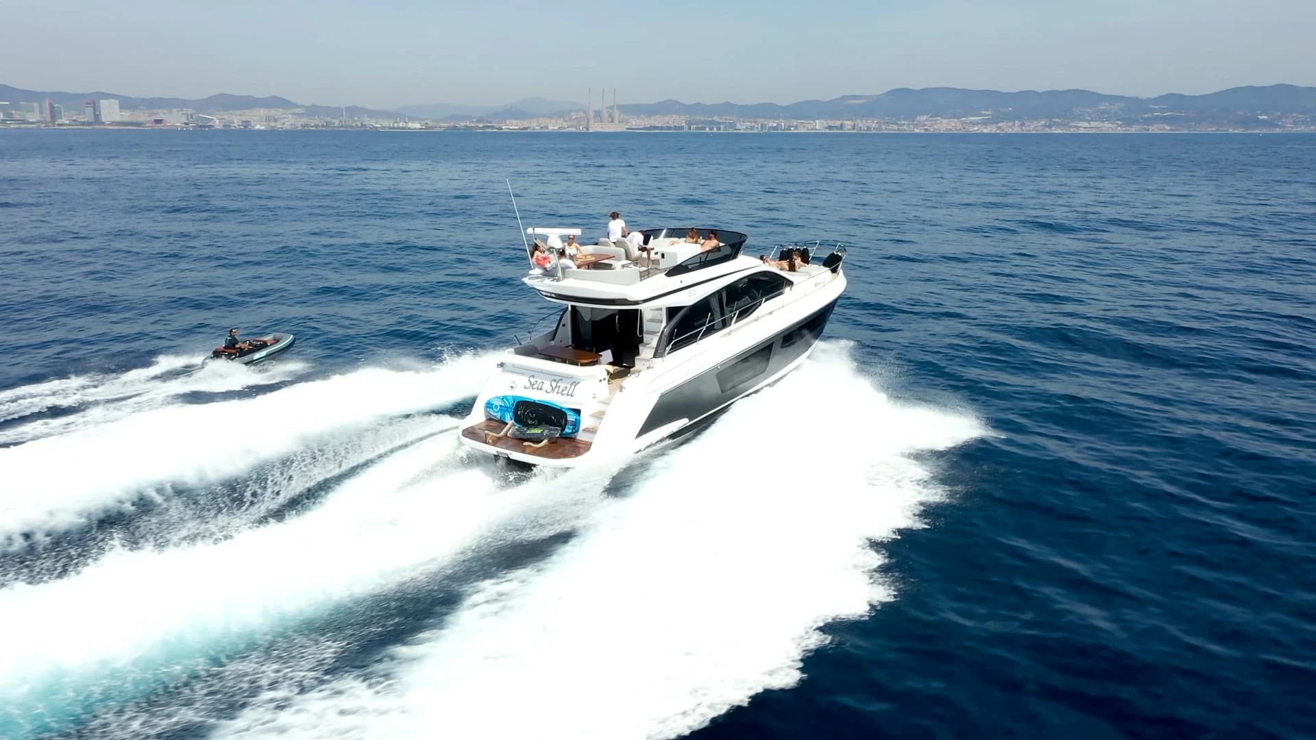 Luxury Yachts boat experiences in Barcelona
